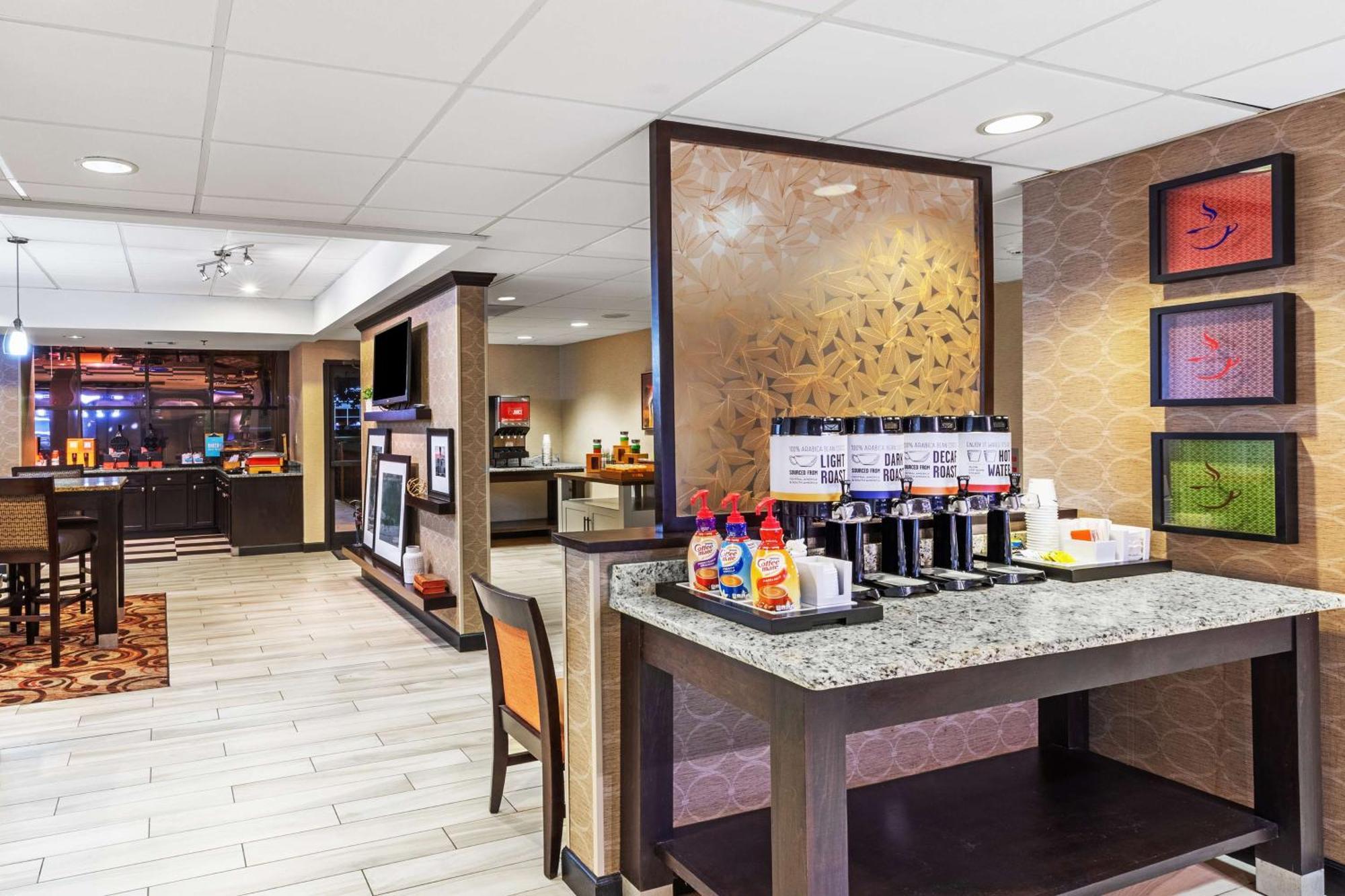 Hampton Inn Aiken Exteriör bild