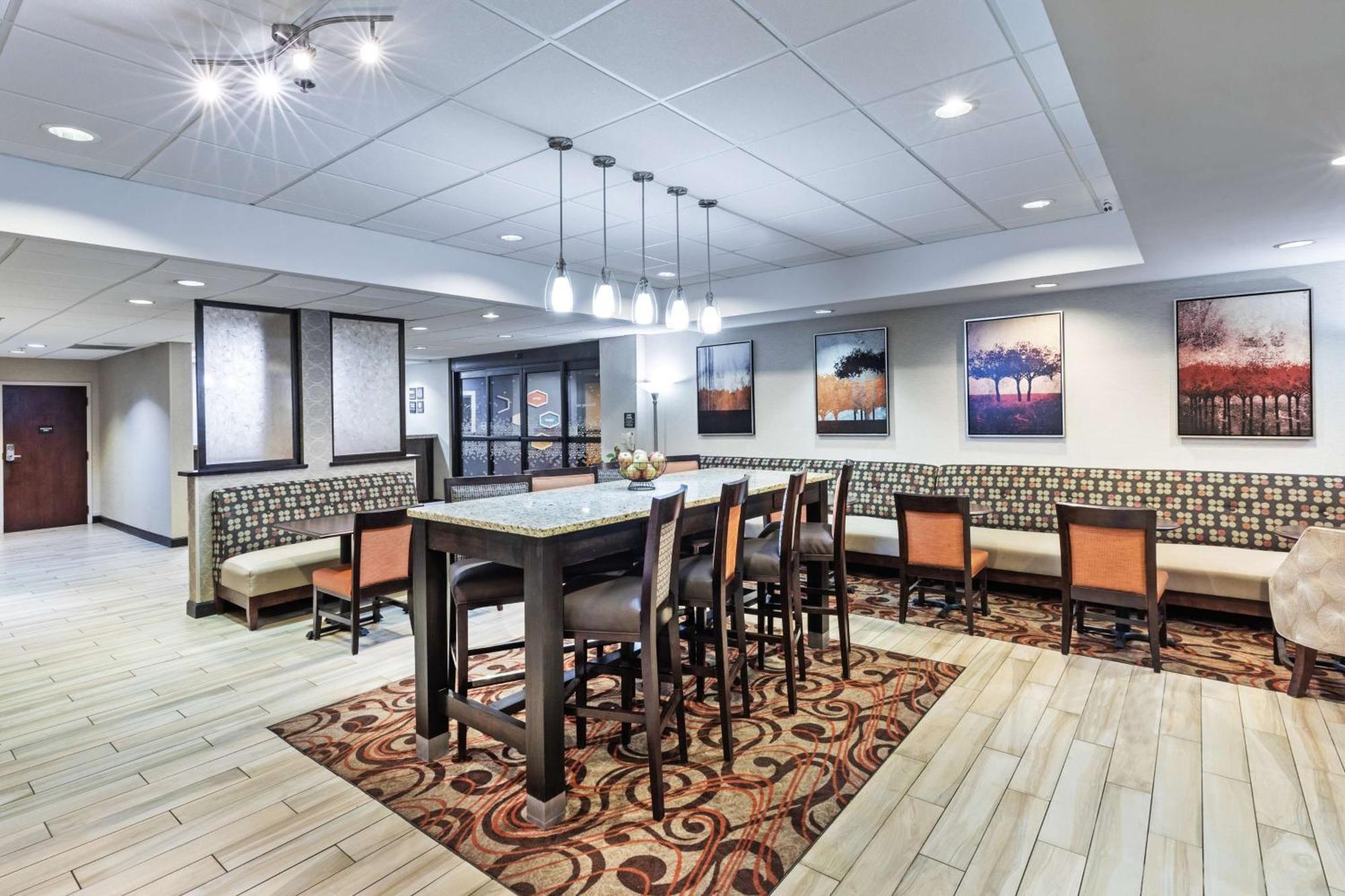 Hampton Inn Aiken Exteriör bild