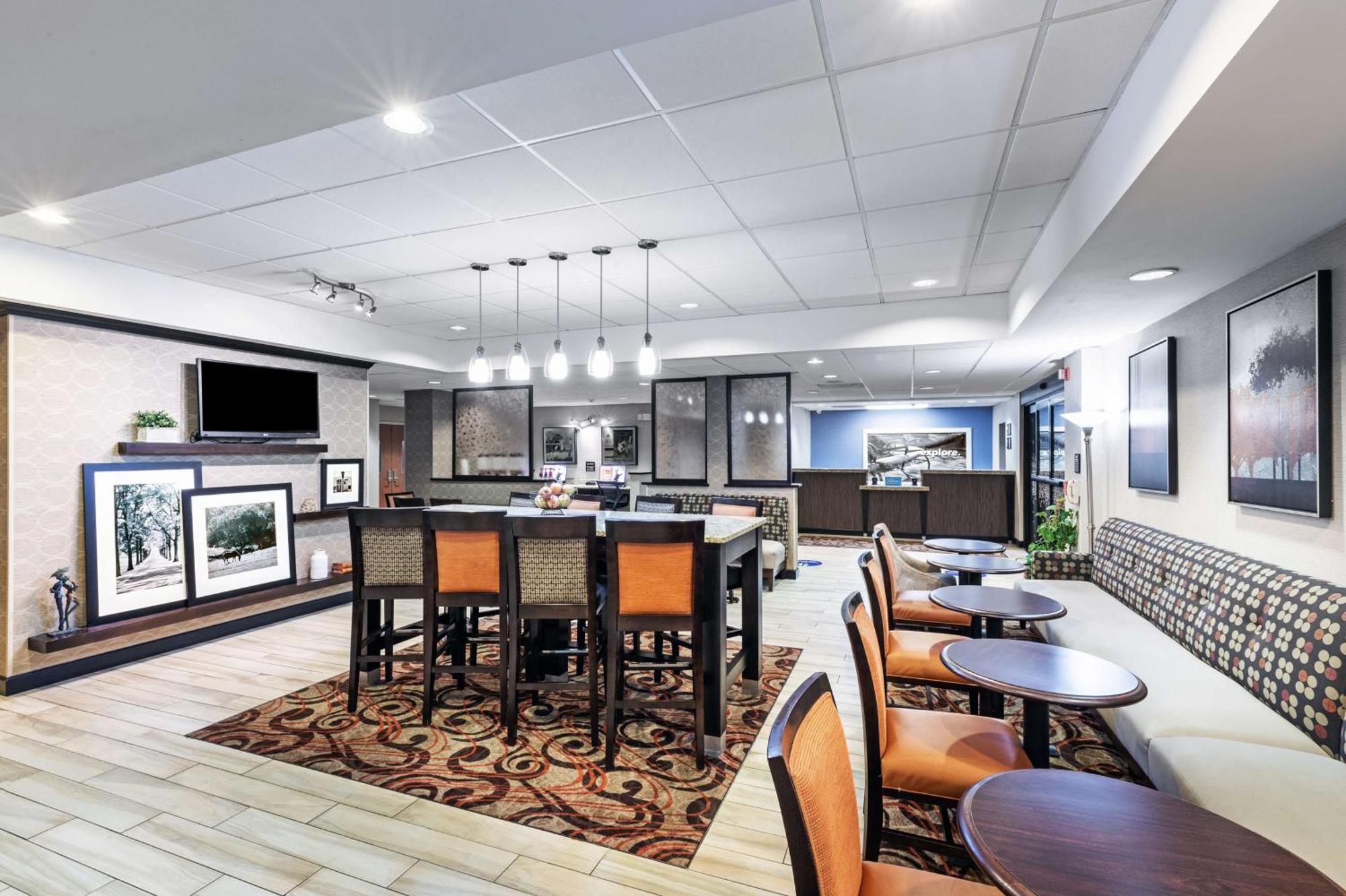 Hampton Inn Aiken Exteriör bild