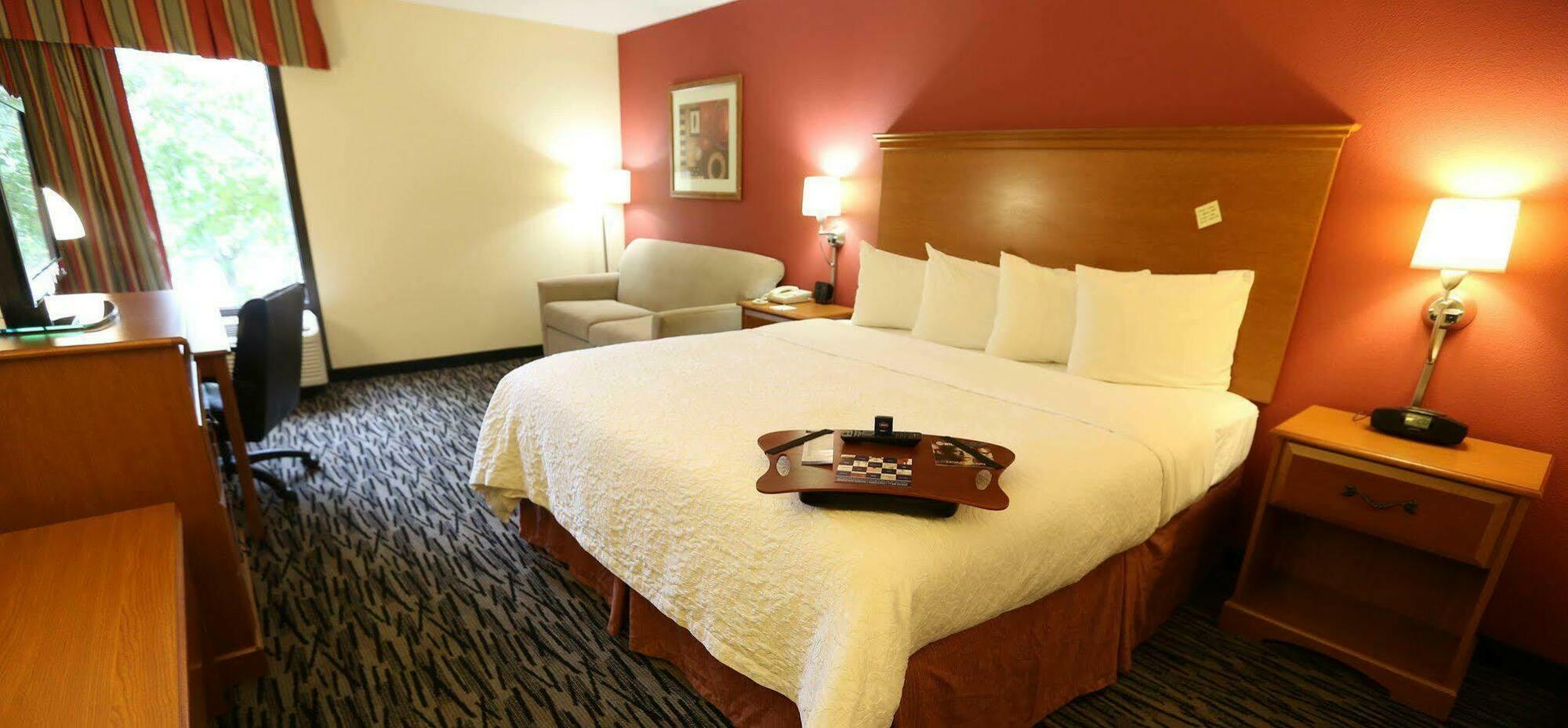 Hampton Inn Aiken Exteriör bild